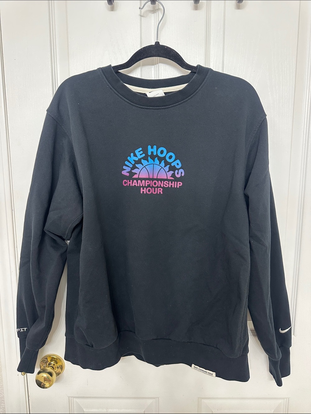 Nike hoops sweatshirt